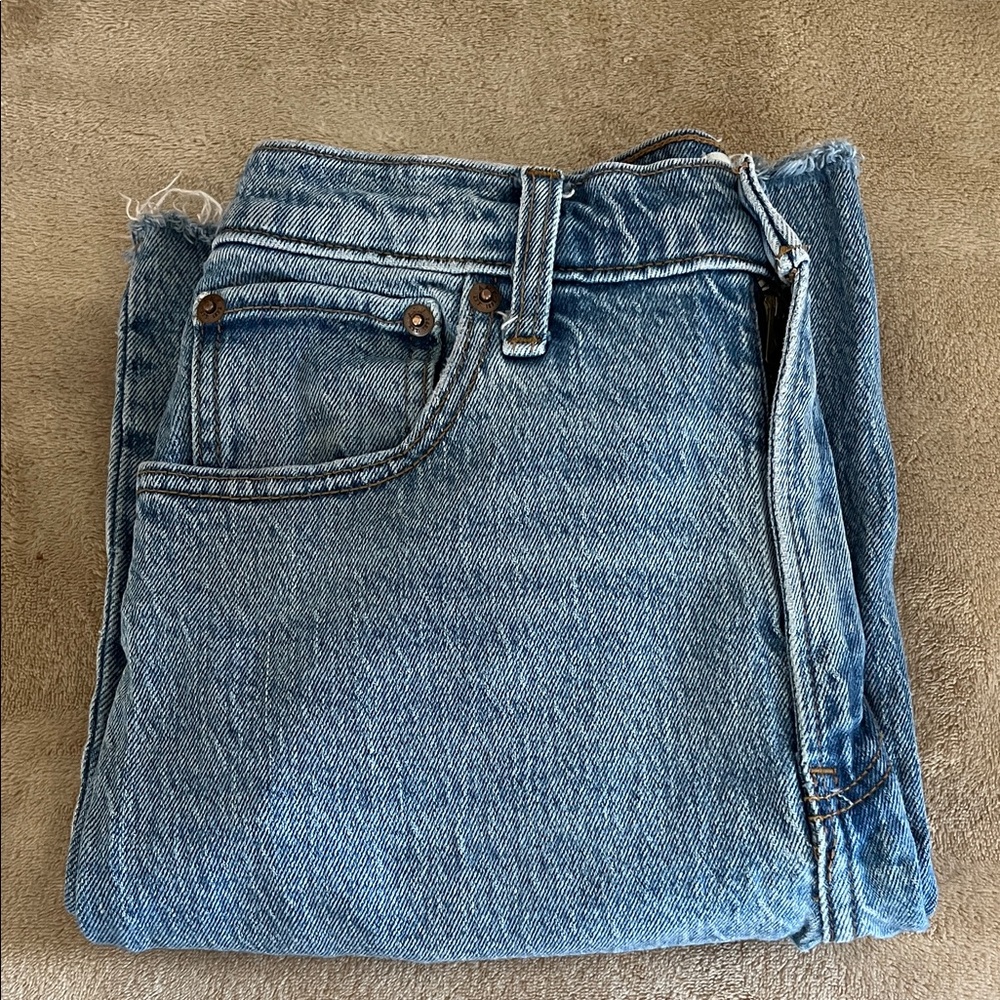 Abercrombie 90’s relaxed high-waisted Jeans